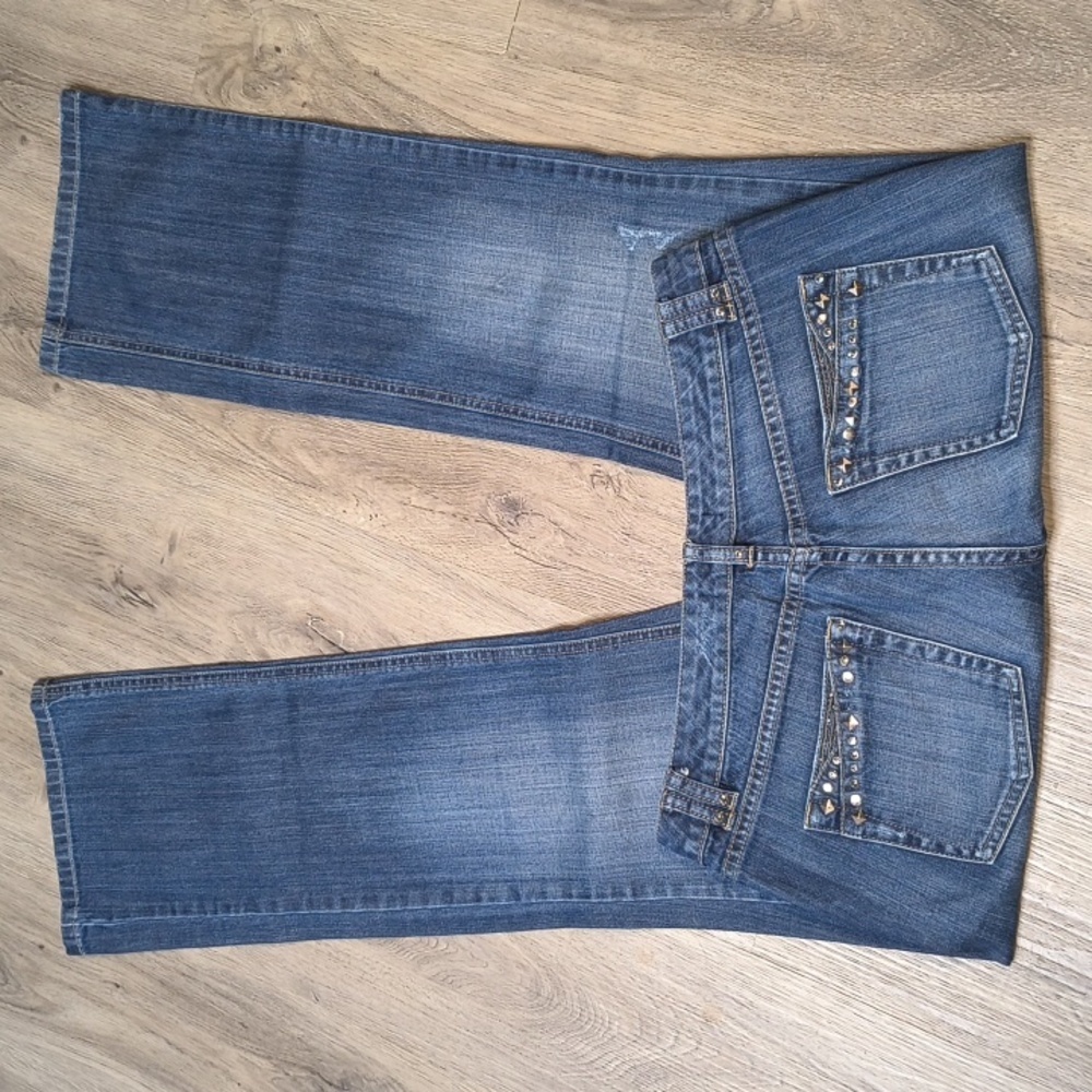 sac974👖WHBM Low Rise Boot Leg Size 6 w/ 32" Inseam Jeans - Picture 2 of 7